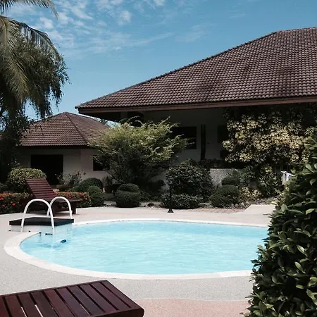 Peaceful Homestay Rawai Exterior photo